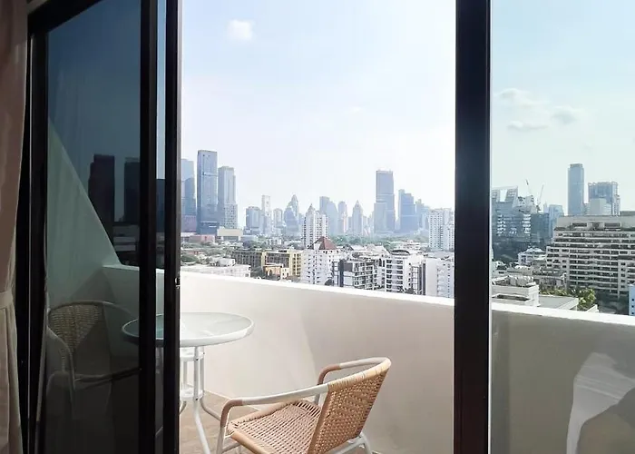 Elegant And Spacious 2 Bedroom Walk To Bts Nana 公寓 *