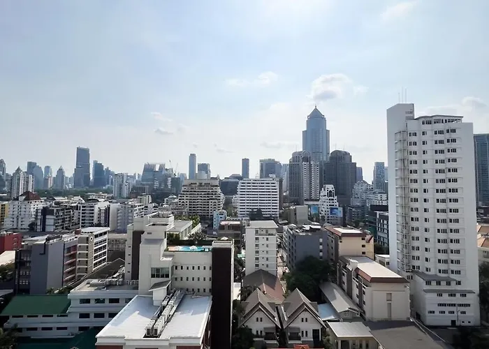 Elegant And Spacious 2 Bedroom Walk To Bts Nana * 曼谷