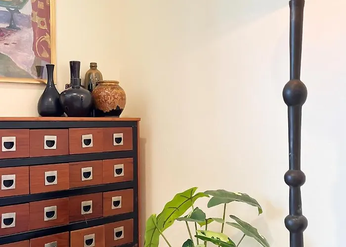 Elegant And Spacious 2 Bedroom Walk To Bts Nana *