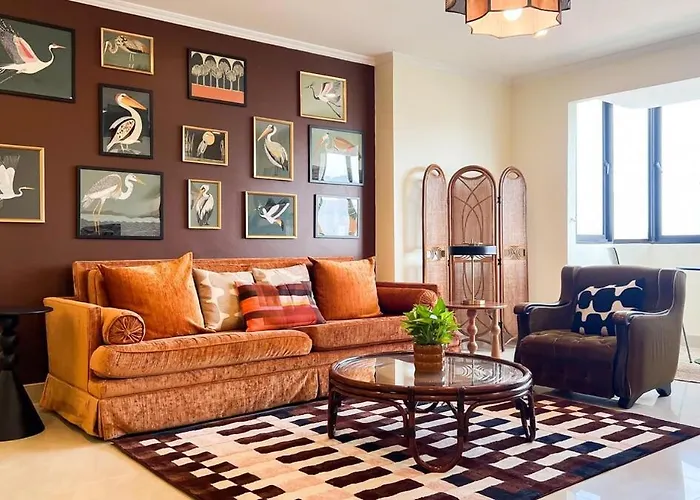 Elegant And Spacious 2 Bedroom Walk To Bts Nana 公寓 *