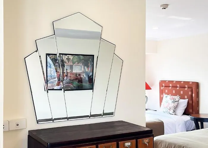 Elegant And Spacious 2 Bedroom Walk To Bts Nana * 曼谷