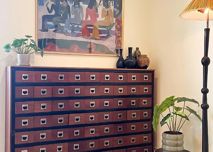 Elegant And Spacious 2 Bedroom Walk To Bts Nana * 曼谷